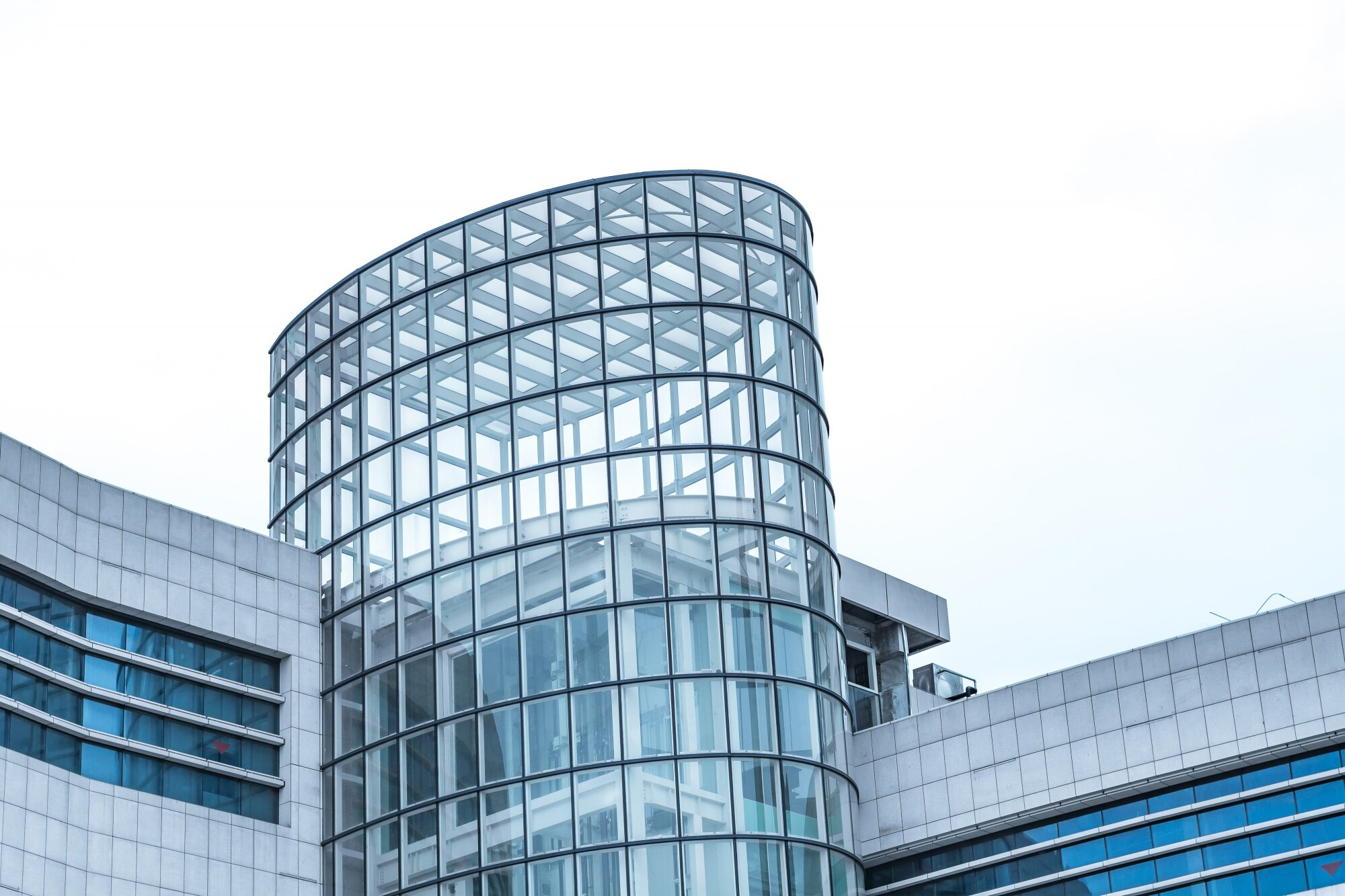 Commercial building with integrated security systems